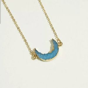 Pretty New Half Moon Blue Druzy Necklace♡
